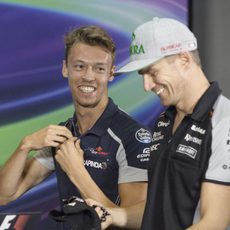 Risas de Nico Hülkenberg y Daniil Kvyat