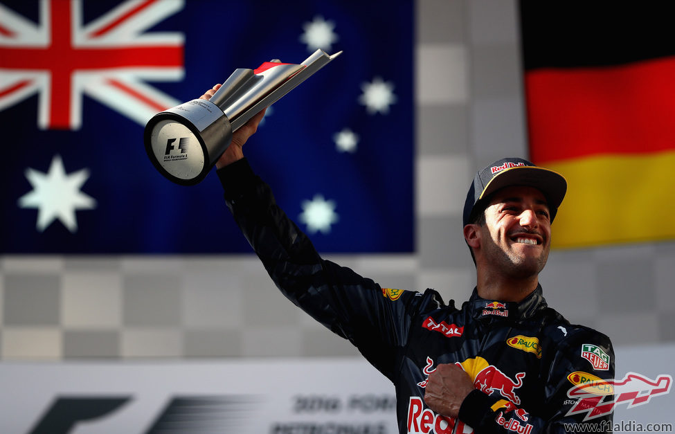 Primera victoria del año para Daniel Ricciardo