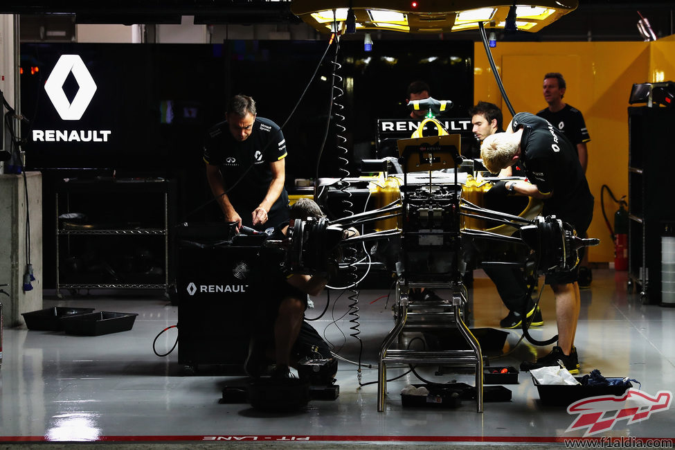 Renault trabaja en sus monoplazas