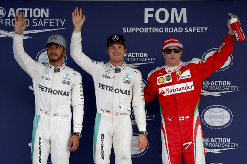 Rosberg, Hamilton y Räikkönen vuelan en Suzuka