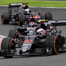 Jenson Button se marcha sin puntos de Japón