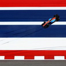 Salida de pista de Esteban Ocon durante los entrenamientos