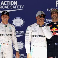 Pole de Hamilton, por delante de Rosberg y Ricciardo