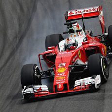 Pasada de frenada de Sebastian Vettel