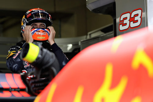 Max Verstappen se prepara para la Q3 en Brasil