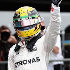 Pole de Lewis Hamilton en Brasil