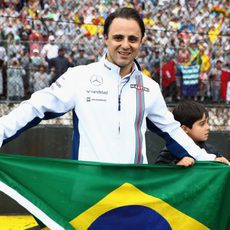 Felipe Massa se despide de Brasil
