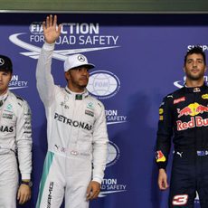 Saludos de Hamilton y Ricciardo tras la clasificación