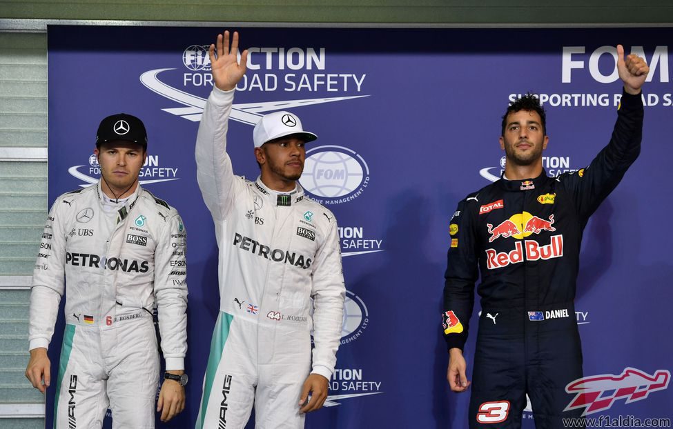 Saludos de Hamilton y Ricciardo tras la clasificación