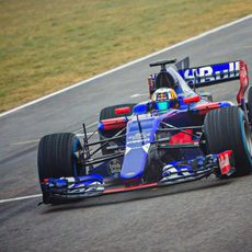 Carlos Sainz pilotando el STR12 en Misano