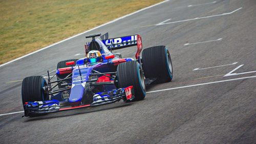 Carlos Sainz pilotando el STR12 en Misano