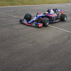 Más vueltas para Carlos Sainz en Misano con el STR12