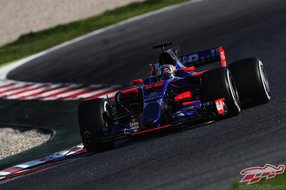 Carlos Sainz a los mandos del STR12