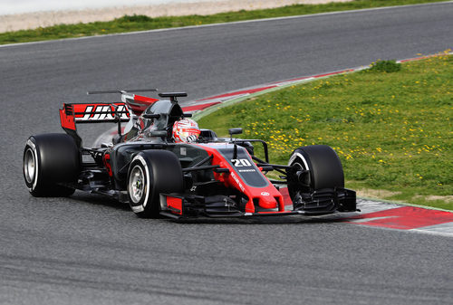 Kevin Magnussen en los test de Barcelona