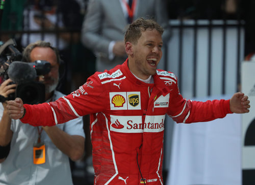 Un Vettel triunfante tras varios años de Ferrari sin ganar la primera prueba