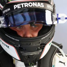 Valtteri, 3º por una milésima