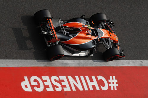 Stoffel Vandoorne quedó bastante lejos de Alonso