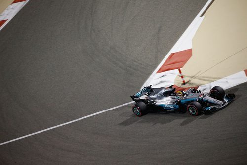 Lewis Hamilton se reservó el viernes