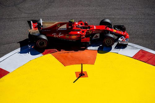 Kimi Räikkönen lidera los Libres 1 en Rusia