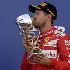 Vettel se vio superado por Bottas