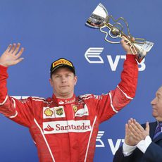 Kimi volvió a ser competitivo