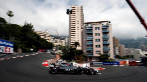 Kevin Magnussen en la antigua curva de Loews