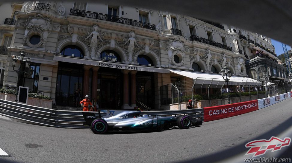 Valtteri Bottas durante la clasificación