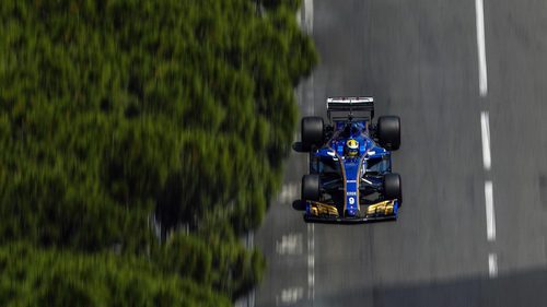 Marcus Ericsson bajo la flora monegasca