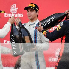 Champagne para los tres más rápidos en Bakú