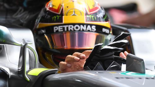 Lewis Hamilton, sancionado para la parrilla de salida