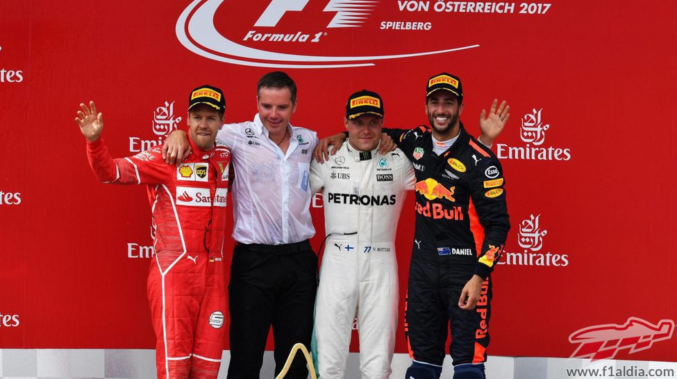 Bottas, Vettel y Ricciardo en el podio de Austria