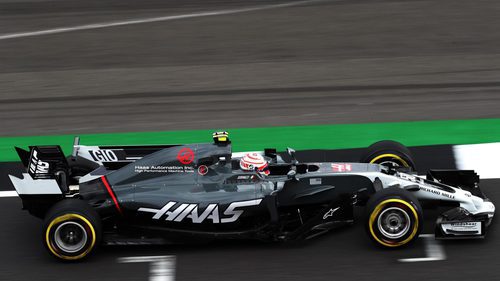 Antonio Giovinazzi con el Haas