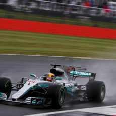 Hamilton, poleman en Silverstone