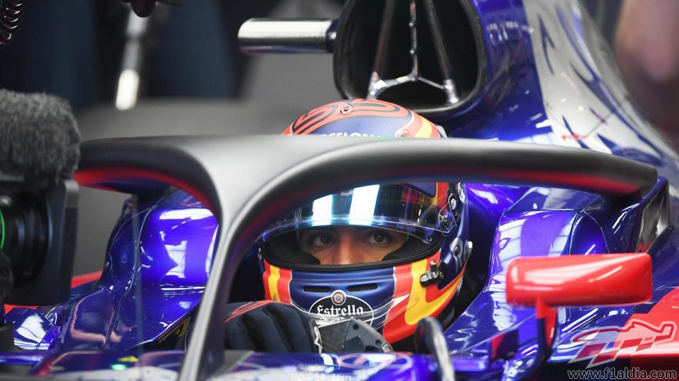 Carlos Sainz prueba el 'halo'