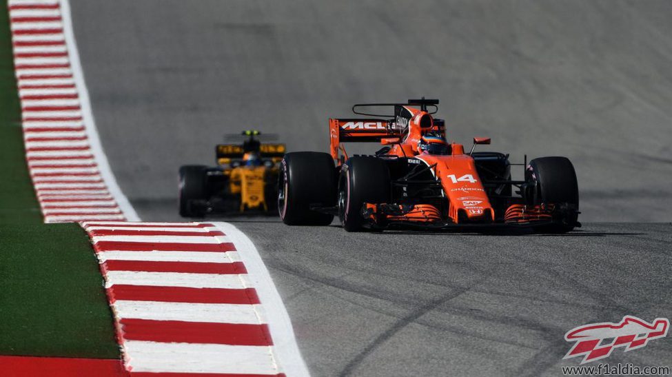 Fernando Alonso y Carlos Sainz en Austin