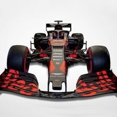 Vista frontal del nuevo RB15