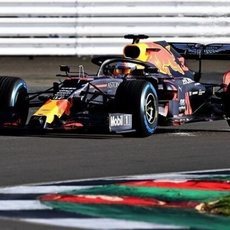 El RB16 salta a la pista