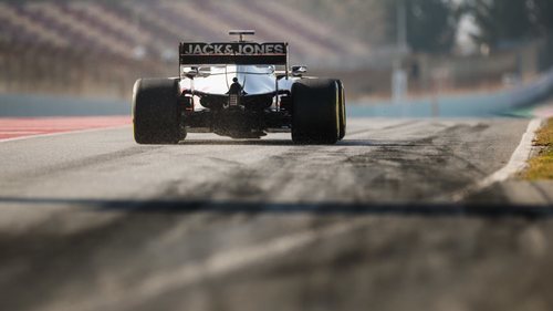 Kevin Magnussen rueda con el VF-20 en los test de Barcelona