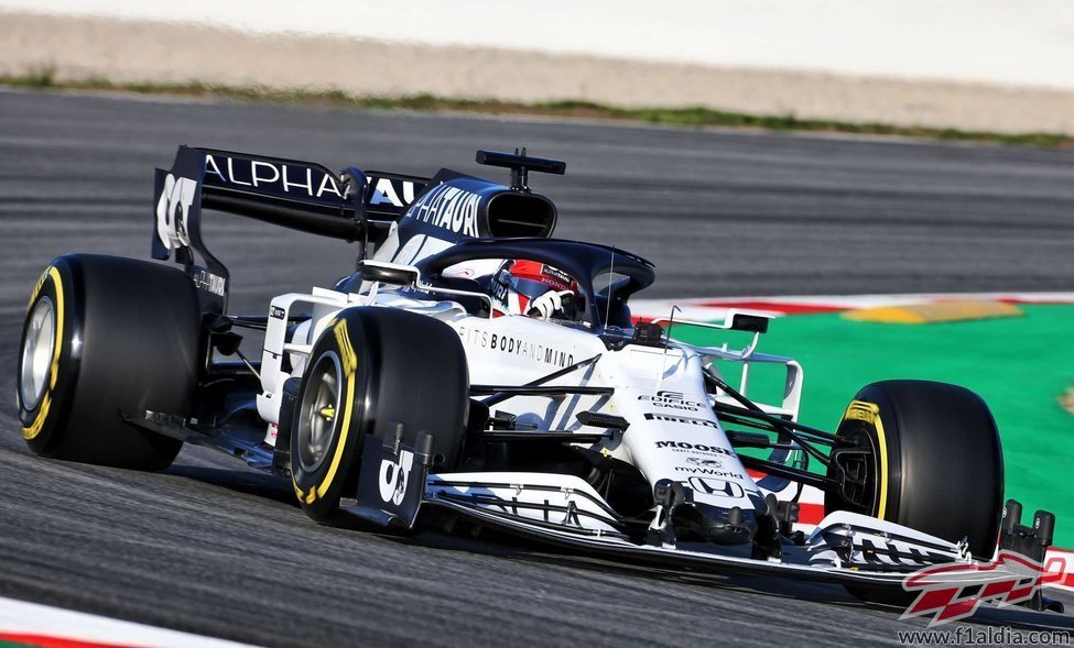 Daniil Kvyat en el AT01