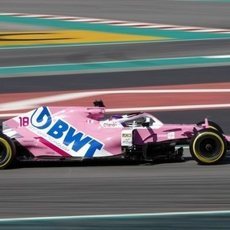 Lance Stroll a bordo de un polémico RP20