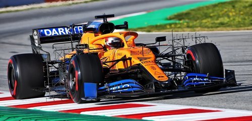 Carlos Sainz y su MCL35