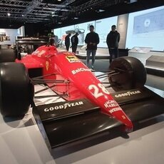 Más joyas con las que la F1 llegó a Madrid para su exposición