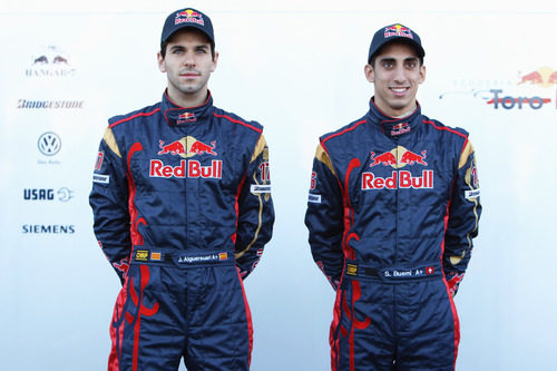 Alguersuari y Buemi visten sus nuevos monos