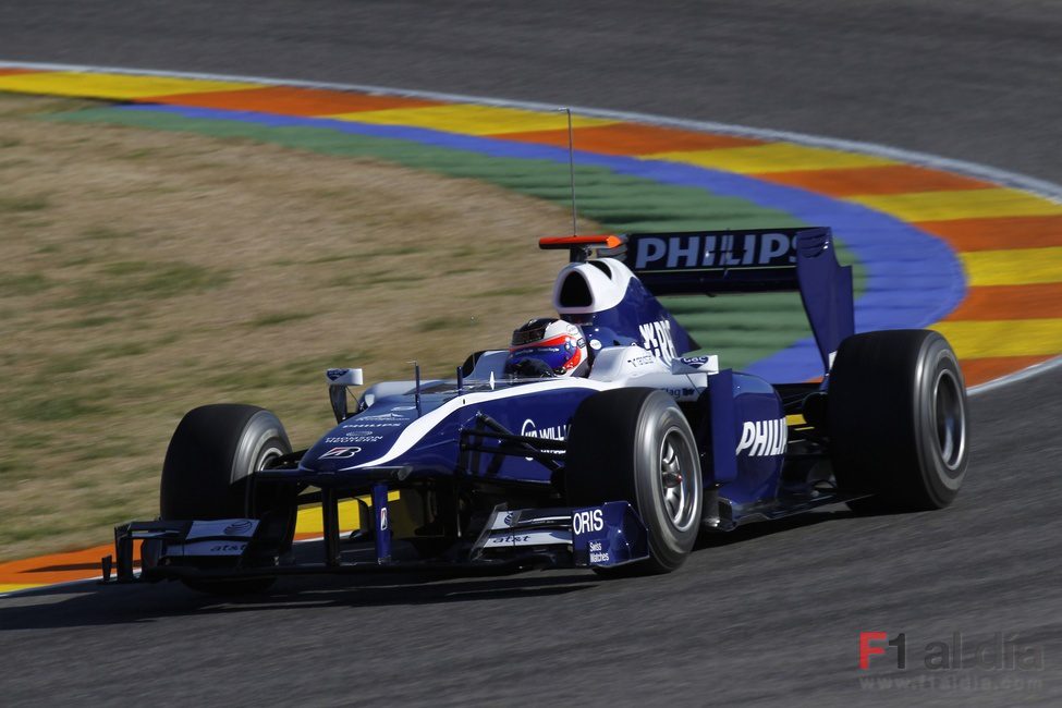 Barrichello estrena el FW32