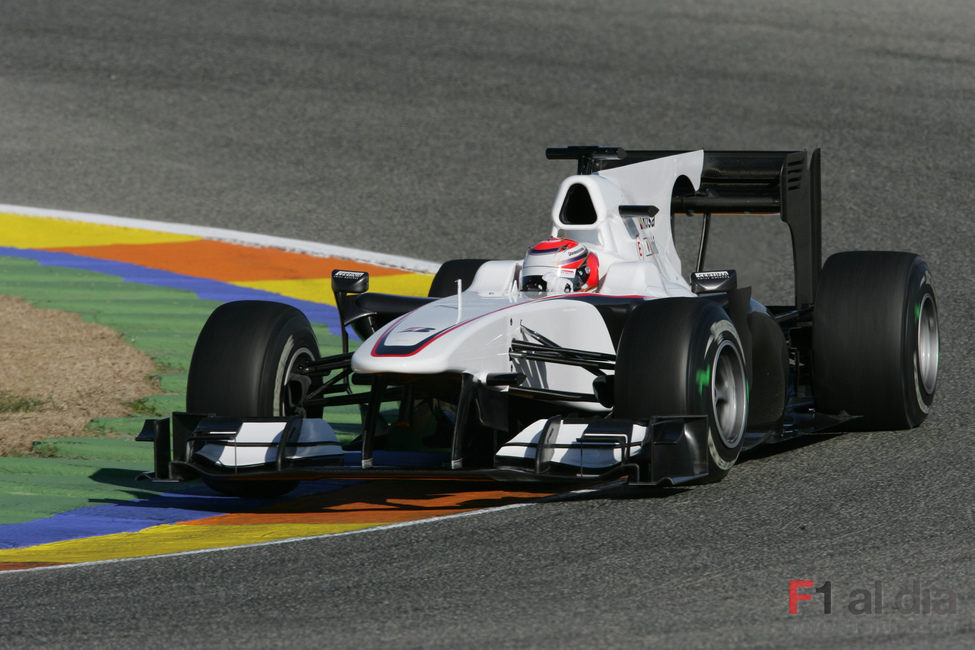 Segundo día del Sauber en pista