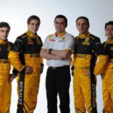 Eric Boullier y sus cuatro pilotos