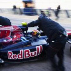 El Toro Rosso vuelve a boxes