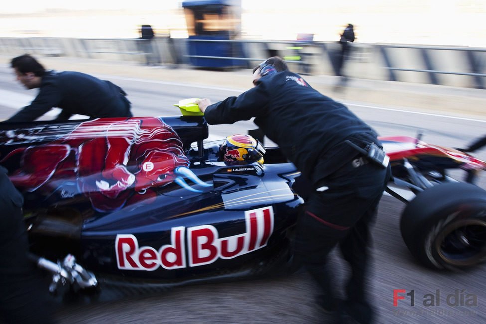 El Toro Rosso vuelve a boxes
