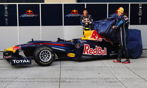 Webber y Vettel desvelan el coche