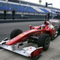 El F10 vuelve a boxes